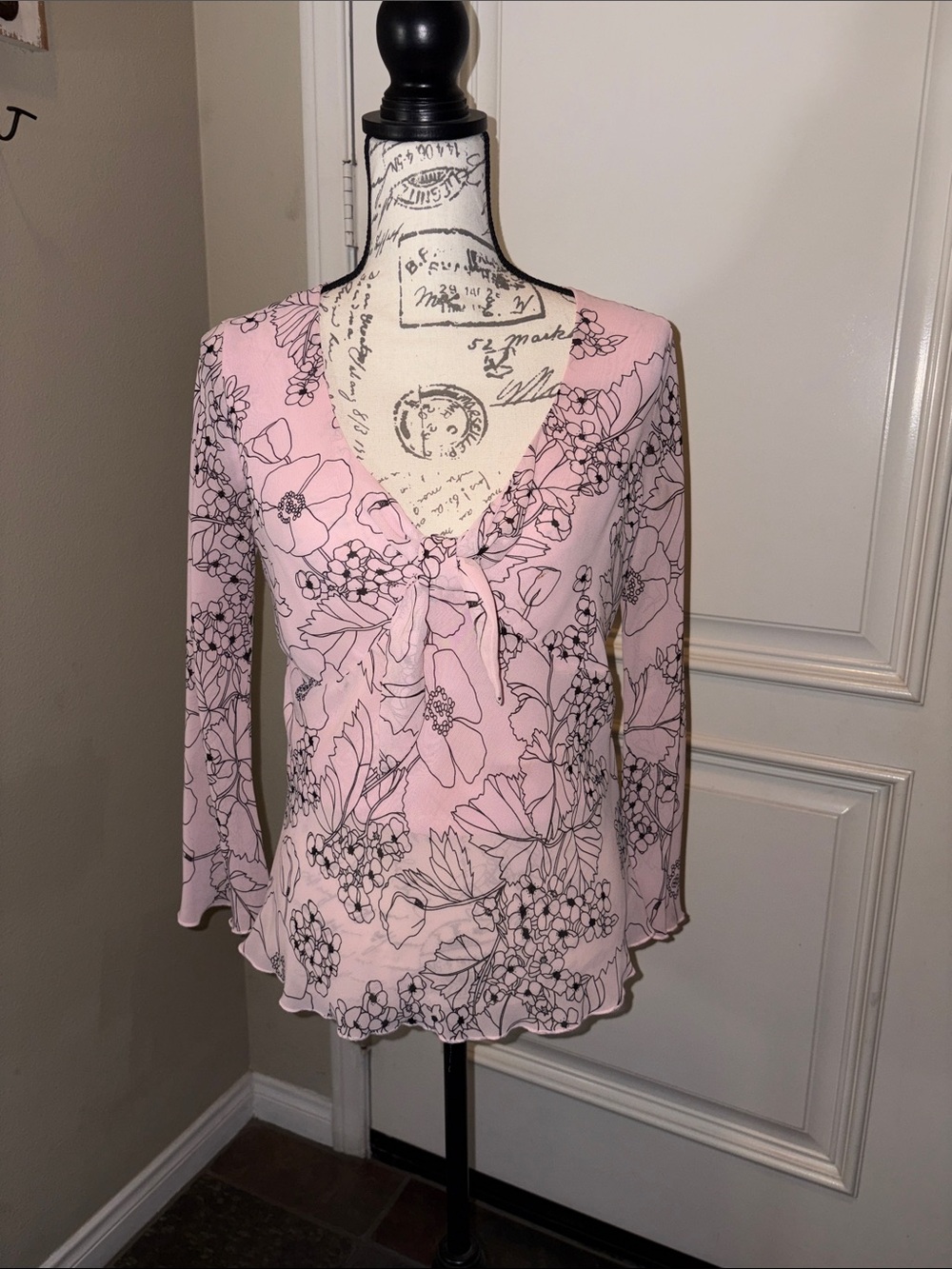 Worthington Pink Floral V-Neck Tie-Front Blouse